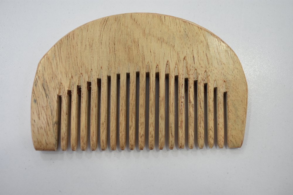 Men's Premium Beard Grooming & Maintenance Kit with Wooden Comb